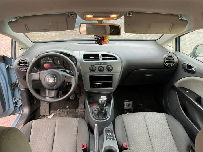 Seat Leon 1.9 TDI 105 Sloopvoertuig (2006, Blauw)