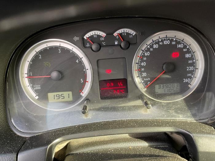 Volkswagen Bora 1.9 TDI 100 Sloopvoertuig (2004, Zwart)
