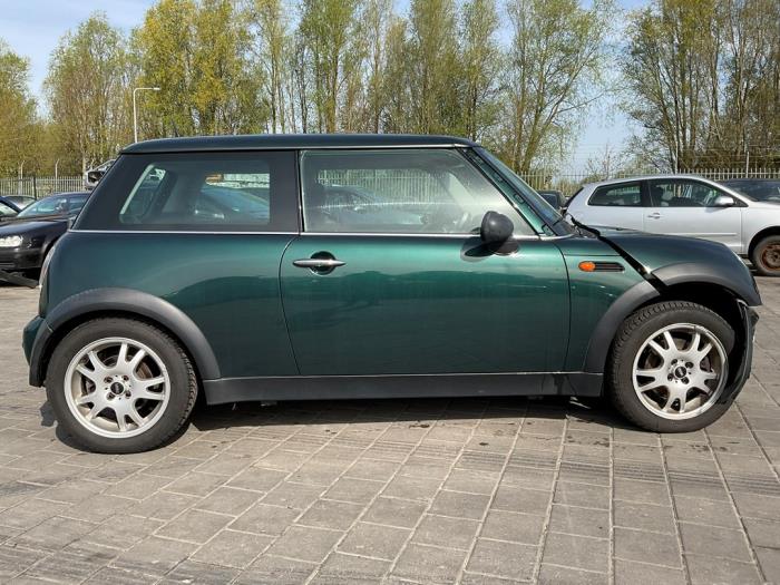 BMW Mini One/Cooper 1.6 16V One Sloopvoertuig (2001, Groen)