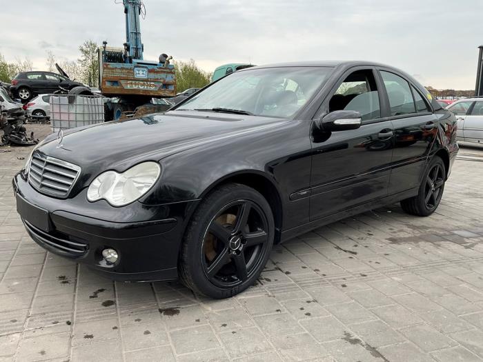 Mercedes C 1.8 C-200K 16V Sloopvoertuig (2004, Zwart)
