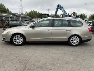 Volkswagen Passat Variant 2.0 TFSI/TSI 16V Sloopvoertuig (2006, Beige)