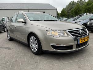 Volkswagen Passat Variant 2.0 TFSI/TSI 16V Sloopvoertuig (2006, Beige)
