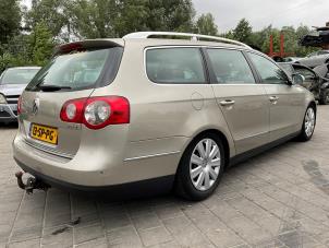 Volkswagen Passat Variant 2.0 TFSI/TSI 16V Sloopvoertuig (2006, Beige)