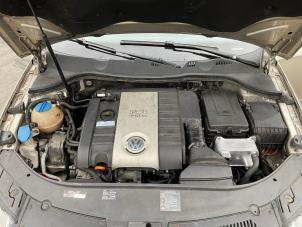 Volkswagen Passat Variant 2.0 TFSI/TSI 16V Sloopvoertuig (2006, Beige)