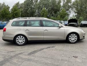 Volkswagen Passat Variant 2.0 TFSI/TSI 16V Sloopvoertuig (2006, Beige)
