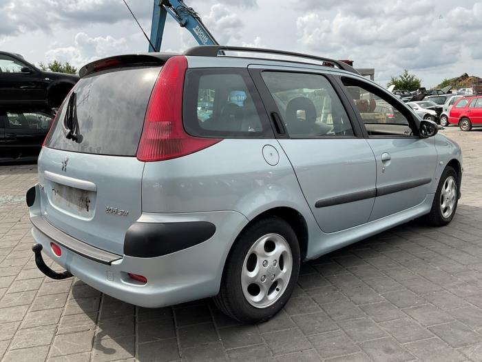 Peugeot 206 SW 1.4 Sloopvoertuig (2002, Grijs)