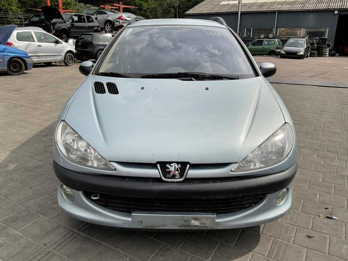 Peugeot 206 SW 1.4 Sloopvoertuig (2002, Grijs)