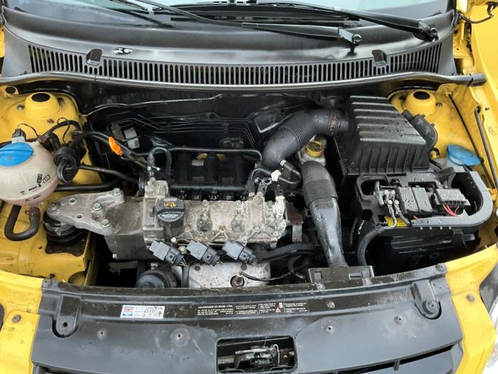 Volkswagen Fox 1.2 Sloopvoertuig (2005, Geel)