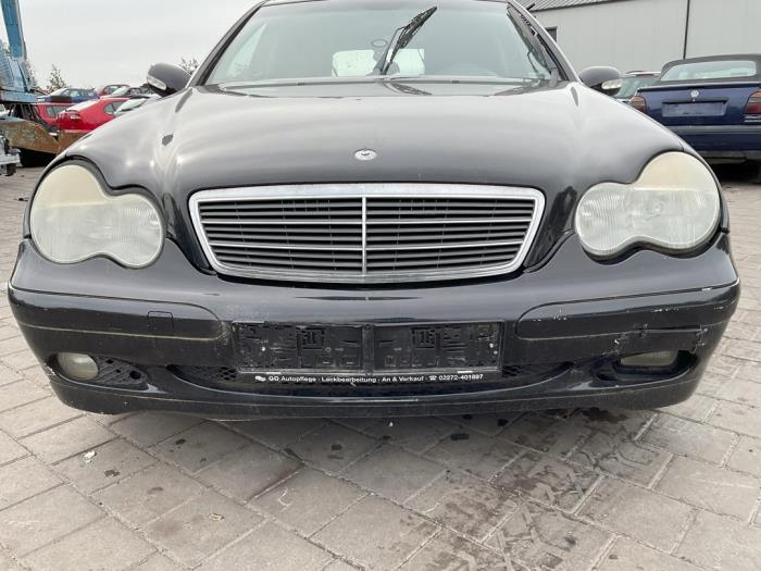 Mercedes C Combi 2.2 C-200 CDI 16V Sloopvoertuig (2002, Zwart)