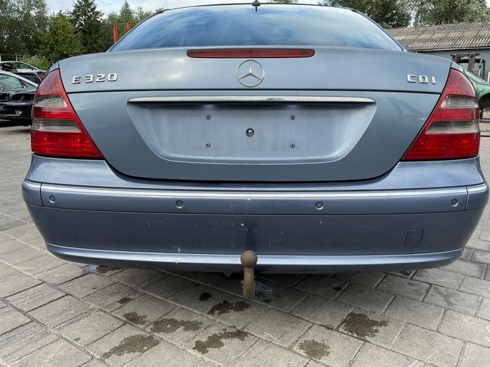 Mercedes E 3.2 E-320 CDI 24V Sloopvoertuig (2004, Blauw)