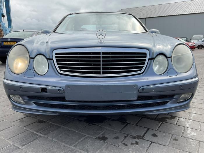 Mercedes E 3.2 E-320 CDI 24V Sloopvoertuig (2004, Blauw)