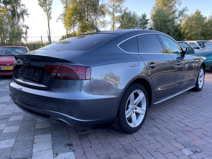 Audi A5 Sportback 2.0 TFSI 16V Sloopvoertuig (2011, Grijs)