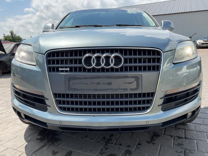 Audi Q7 4.2 FSI V8 32V Sloopvoertuig (2006, Grijs)
