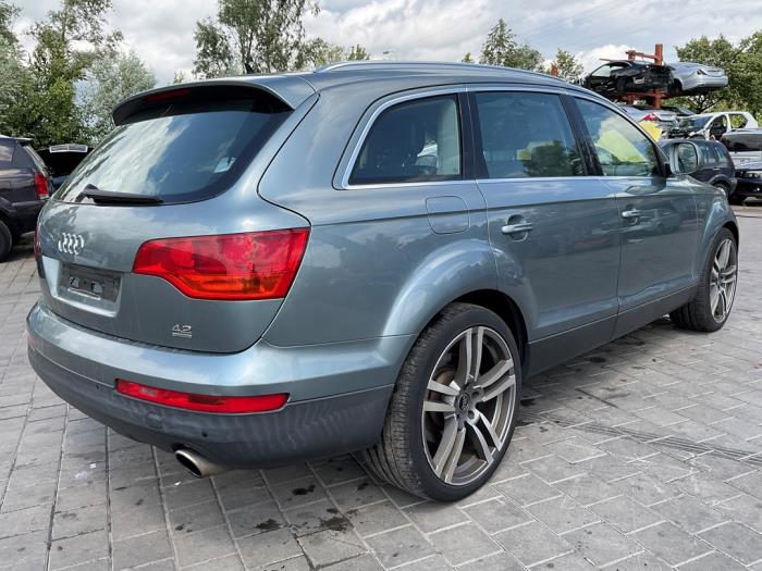 Audi Q7 4.2 FSI V8 32V Sloopvoertuig (2006, Grijs)