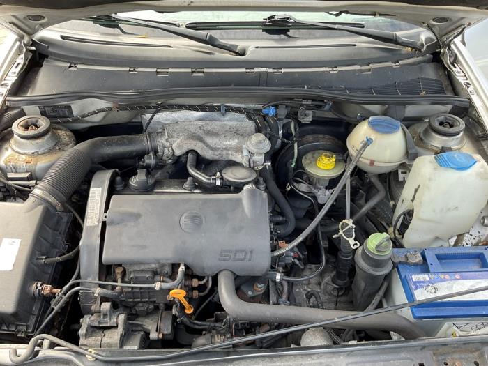 Seat Inca 1.9 SDI Sloopvoertuig (2000, Grijs)