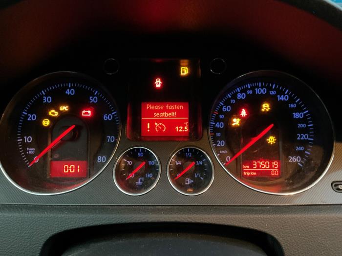 Volkswagen Passat Variant 2.0 FSI 16V Sloopvoertuig (2006, Blauw)