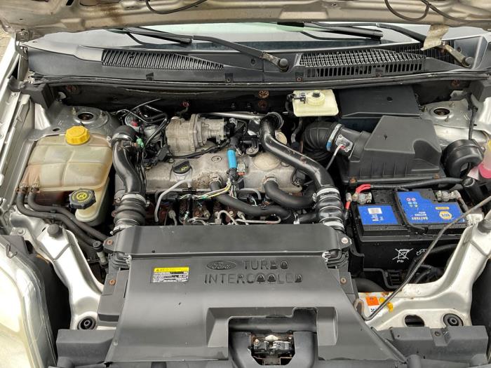 Ford Transit Connect 1.8 TDCi 75 Schadevoertuig (2008, Zilver)