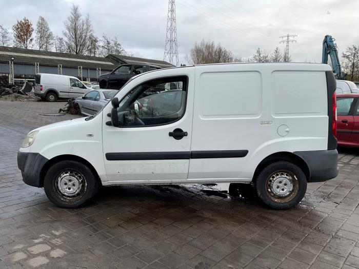 Fiat Doblo Cargo 1.3 D 16V Multijet DPF Sloopvoertuig (2009, Graniet)