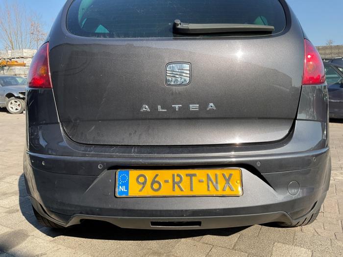 Seat Altea 2.0 FSI 16V Sloopvoertuig (2005, Zwart)