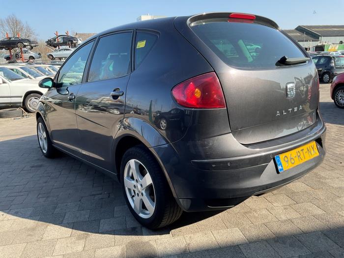Seat Altea 2.0 FSI 16V Sloopvoertuig (2005, Zwart)