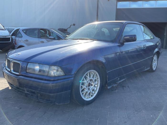 BMW 3 serie 320i 24V Sloopvoertuig (1993, Blauw)