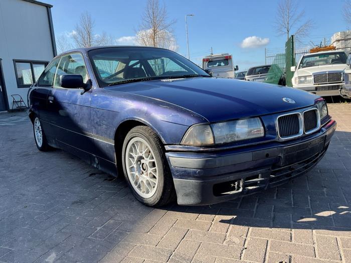 BMW 3 serie 320i 24V Sloopvoertuig (1993, Blauw)