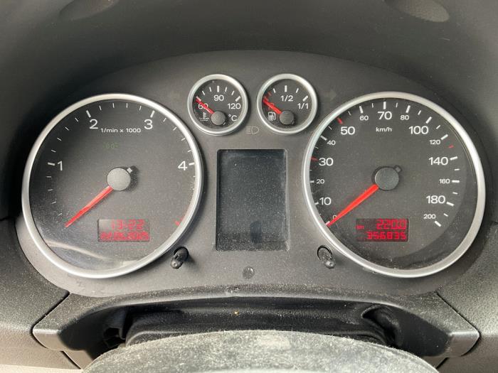 Audi A2 1.2 TDI Sloopvoertuig (2001, Grijs)