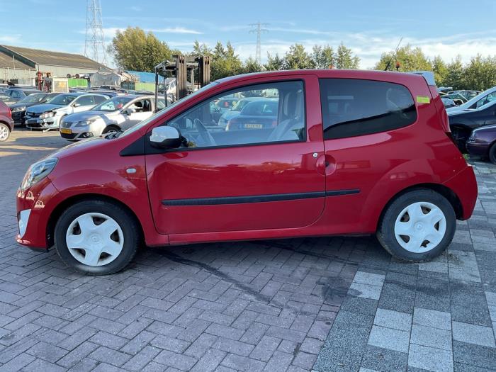 Renault Twingo II 1.2 16V Schadevoertuig (2011, Rood)