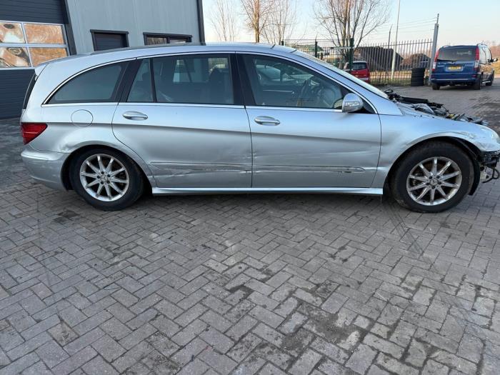 Mercedes R 3.5 350 V6 24V 4-Matic Sloopvoertuig (2007, Grijs)