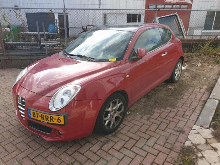 Alfa Romeo MiTo 1.3 JTDm 16V Eco Sloopvoertuig (2011, Rood)