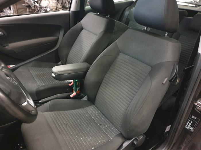 Volkswagen Polo V 1.4 16V Sloopvoertuig (2011, Zwart)