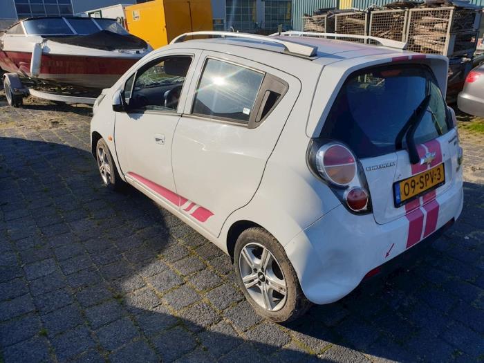 Chevrolet Spark 1.0 16V Bifuel Sloopvoertuig (2011, Wit)