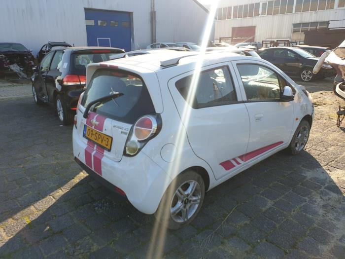 Chevrolet Spark 1.0 16V Bifuel Sloopvoertuig (2011, Wit)