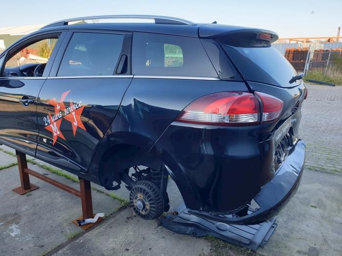 Renault Clio IV Estate/Grandtour 1.5 Energy dCi 90 FAP Sloopvoertuig (2015, Zwart)