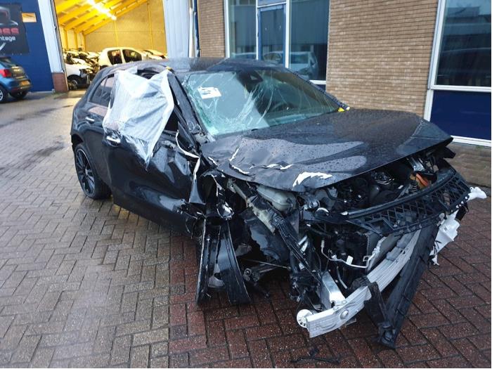 Mercedes A 1.5 A-180d Sloopvoertuig (2018, Zwart)