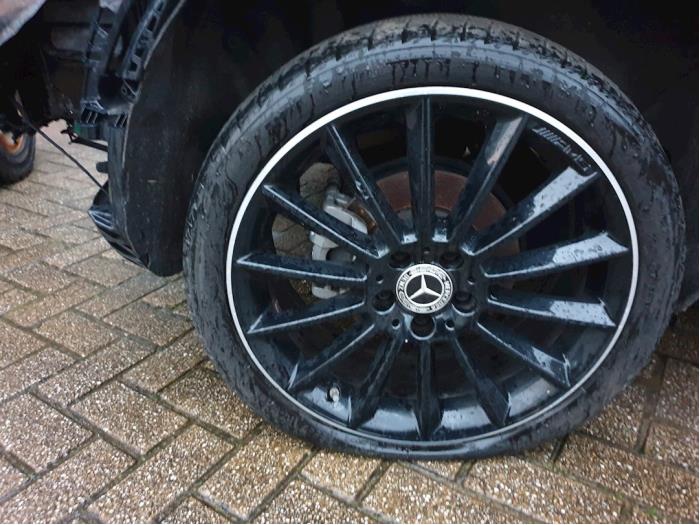 Mercedes A 1.5 A-180d Sloopvoertuig (2018, Zwart)