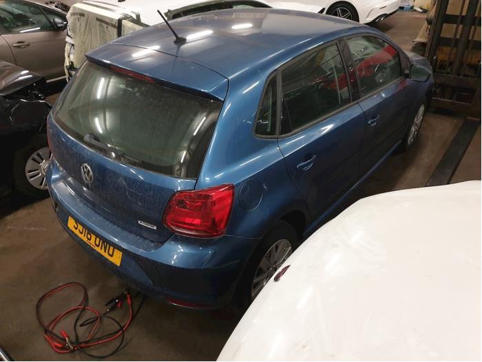 Volkswagen Polo V 1.0 12V BlueMotion Technology Sloopvoertuig (2016, Blauw)