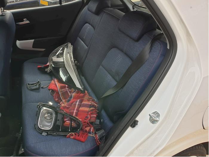 Kia Picanto 1.0 12V Sloopvoertuig (2018, Wit)