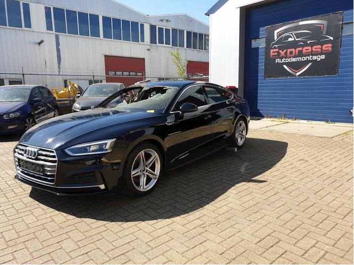 Audi A5 Sportback 2.0 TDI Ultra 16V Sloopvoertuig (2018, Zwart)