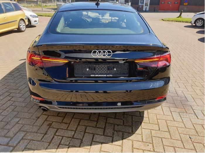 Audi A5 Sportback 2.0 TDI Ultra 16V Sloopvoertuig (2018, Zwart)