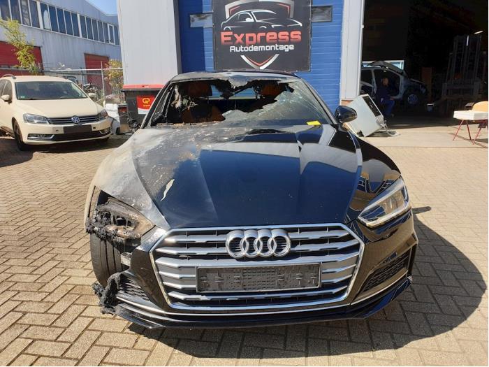 Audi A5 Sportback 2.0 TDI Ultra 16V Sloopvoertuig (2018, Zwart)