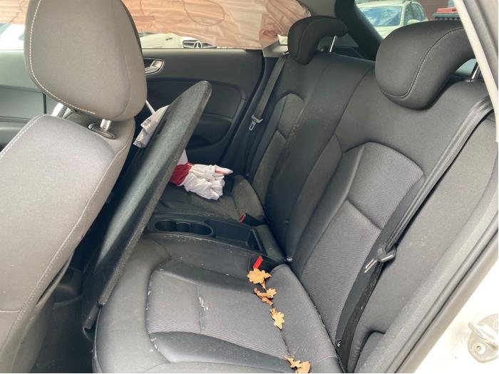Audi A1 Sportback 1.6 TDI 16V Sloopvoertuig (2013, Wit)