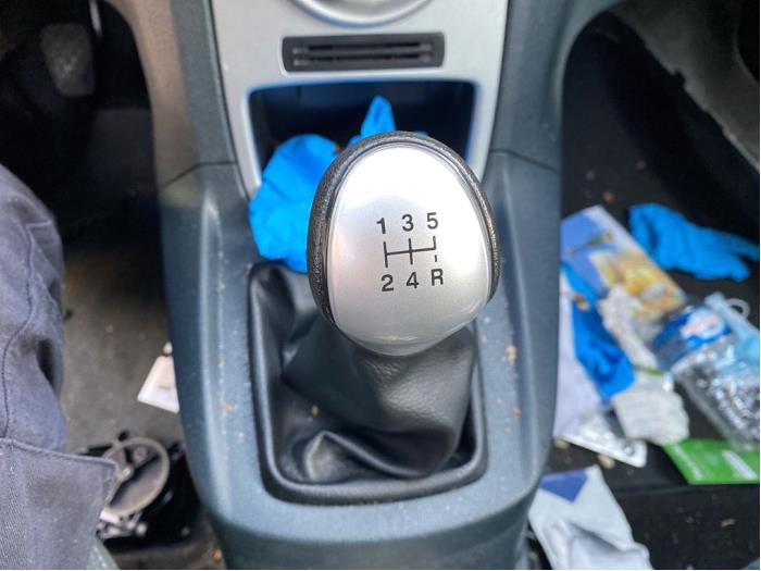 Ford Fiesta 6 1.6 TDCi 16V 95 Sloopvoertuig (2011, Zwart)