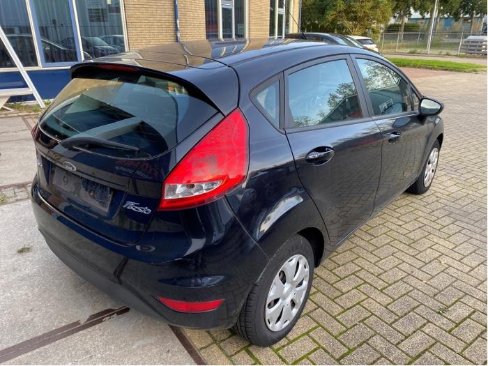 Ford Fiesta 6 1.6 TDCi 16V 95 Sloopvoertuig (2011, Zwart)