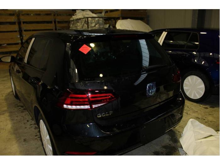 Volkswagen Golf VII 2.0 TDI 150 16V Sloopvoertuig (2019, Zwart)