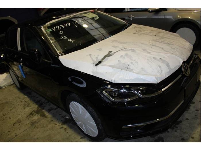 Volkswagen Golf VII 2.0 TDI 150 16V Sloopvoertuig (2019, Zwart)