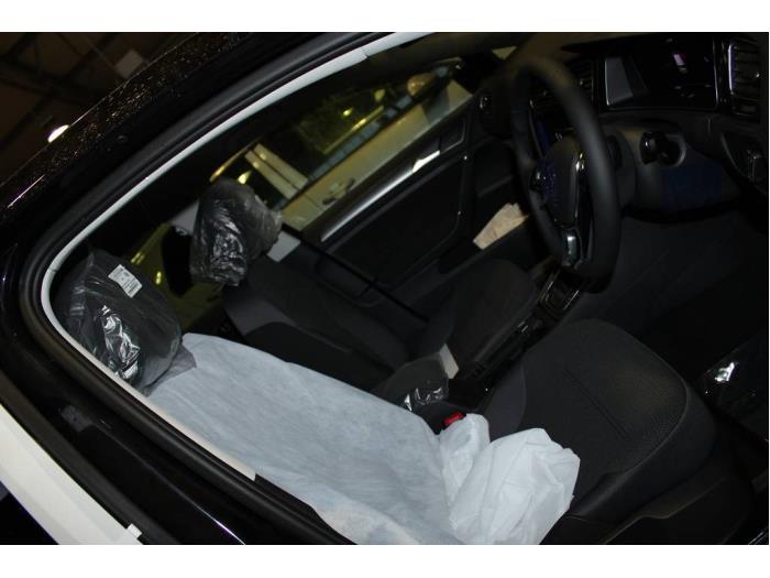 Volkswagen Golf VII 2.0 TDI 150 16V Sloopvoertuig (2019, Zwart)