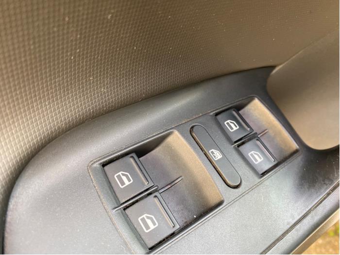 Seat Ibiza IV 1.4 TSI 16V FR Sloopvoertuig (2010, Wit)