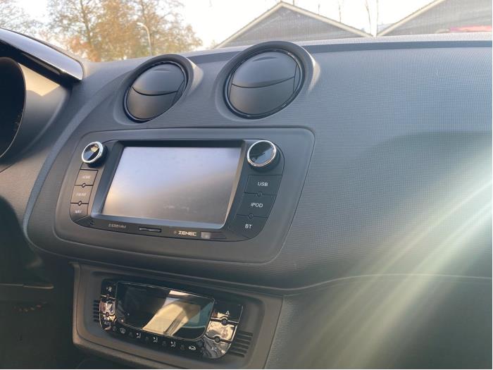 Seat Ibiza IV 1.4 TSI 16V FR Sloopvoertuig (2010, Wit)