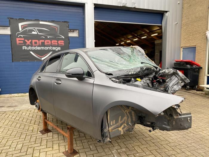 Mercedes A 1.3 A-180 Turbo 16V Sloopvoertuig (2019, Grijs)